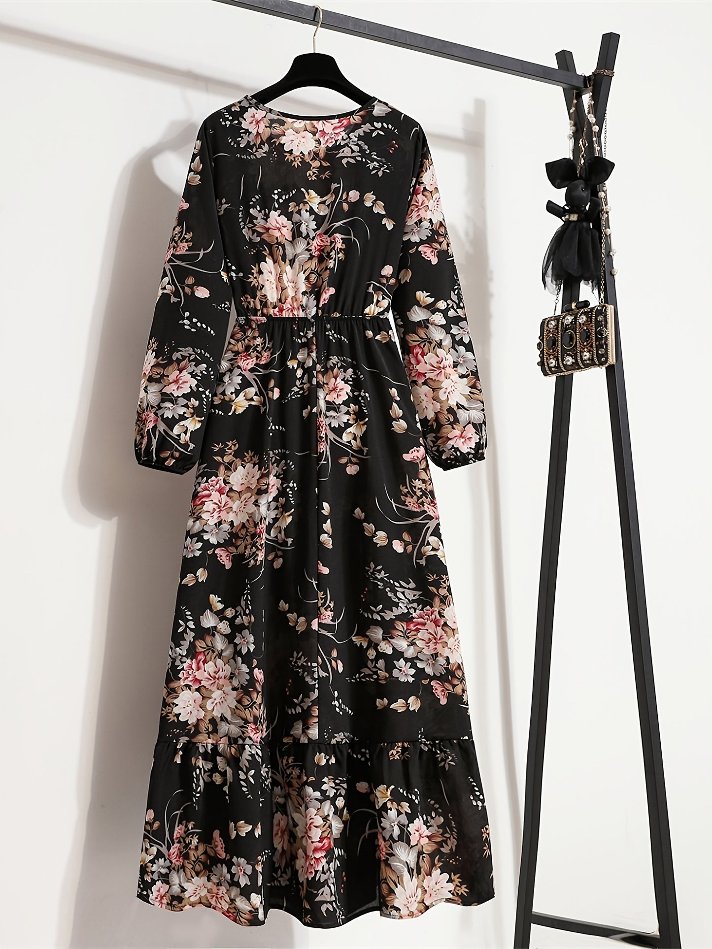 Bohemian Print Casual Party Long Dress with Ruffle Hem, Round Neck, Elastic Waist, and A-Line Silhouette