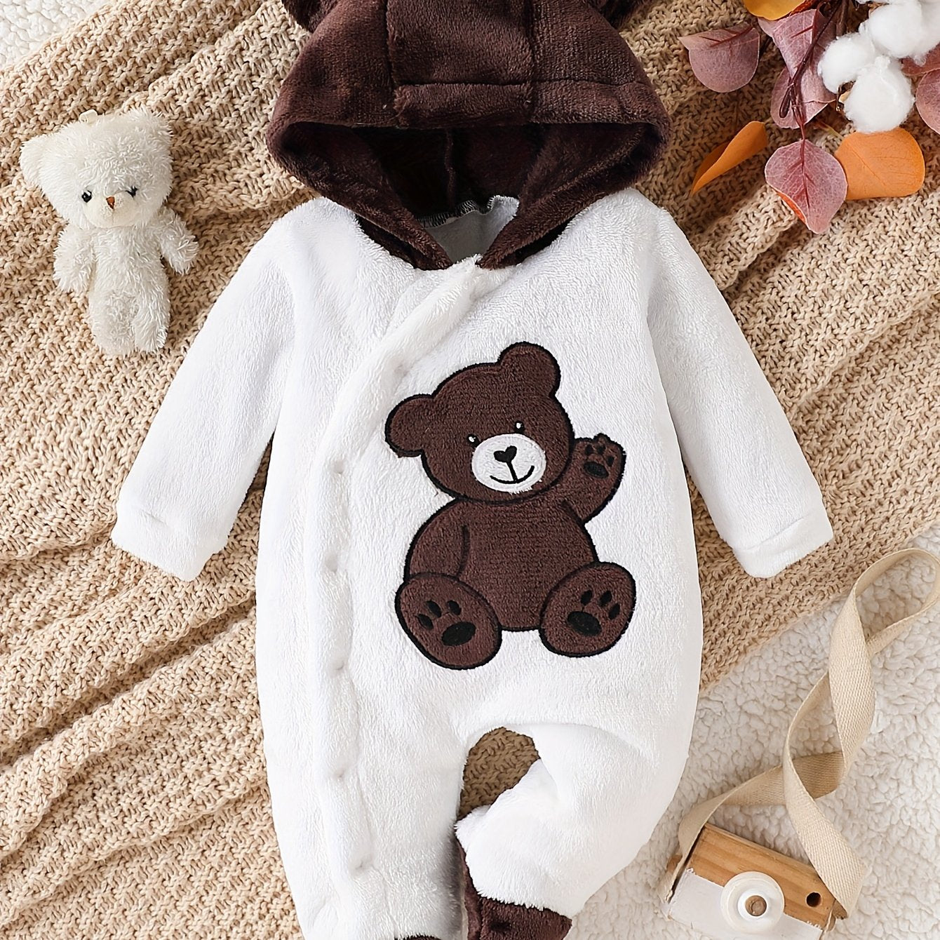 Baby Footed Onesie, Newborn Infant Footed Romper, Winter Thickened Plush Warm Base Layer, Perfect for Outdoor