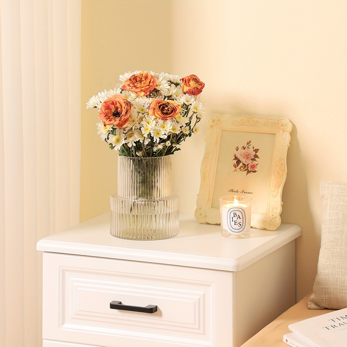 Modern Striped Glass Vase for Home & Restaurant Decor - Perfect for Spring/Summer Aesthetics, No Battery Needed