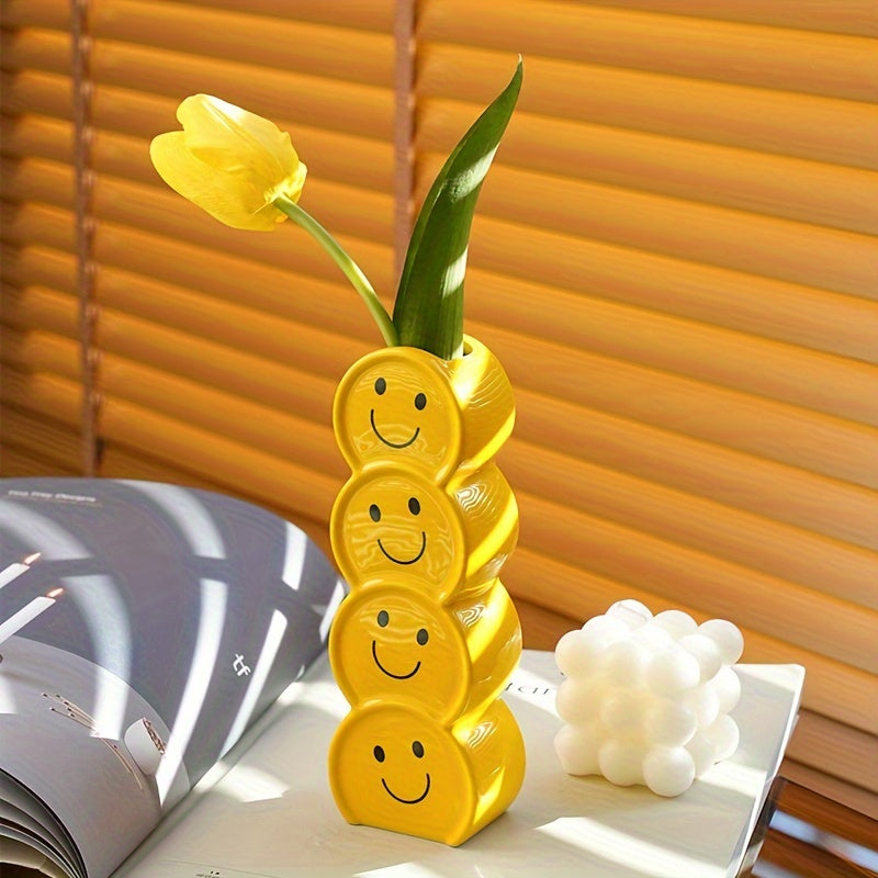 1pc Whimsical Ceramic Happy Face Bud Vase - Art Deco Cartoon Patterned, Round Shape, Boho Chic Centerpiece - Perfect for Wedding, Party, Living Room, Office, Bedroom Decor, Aesthetic Flower Holder, Unique Gift Idea