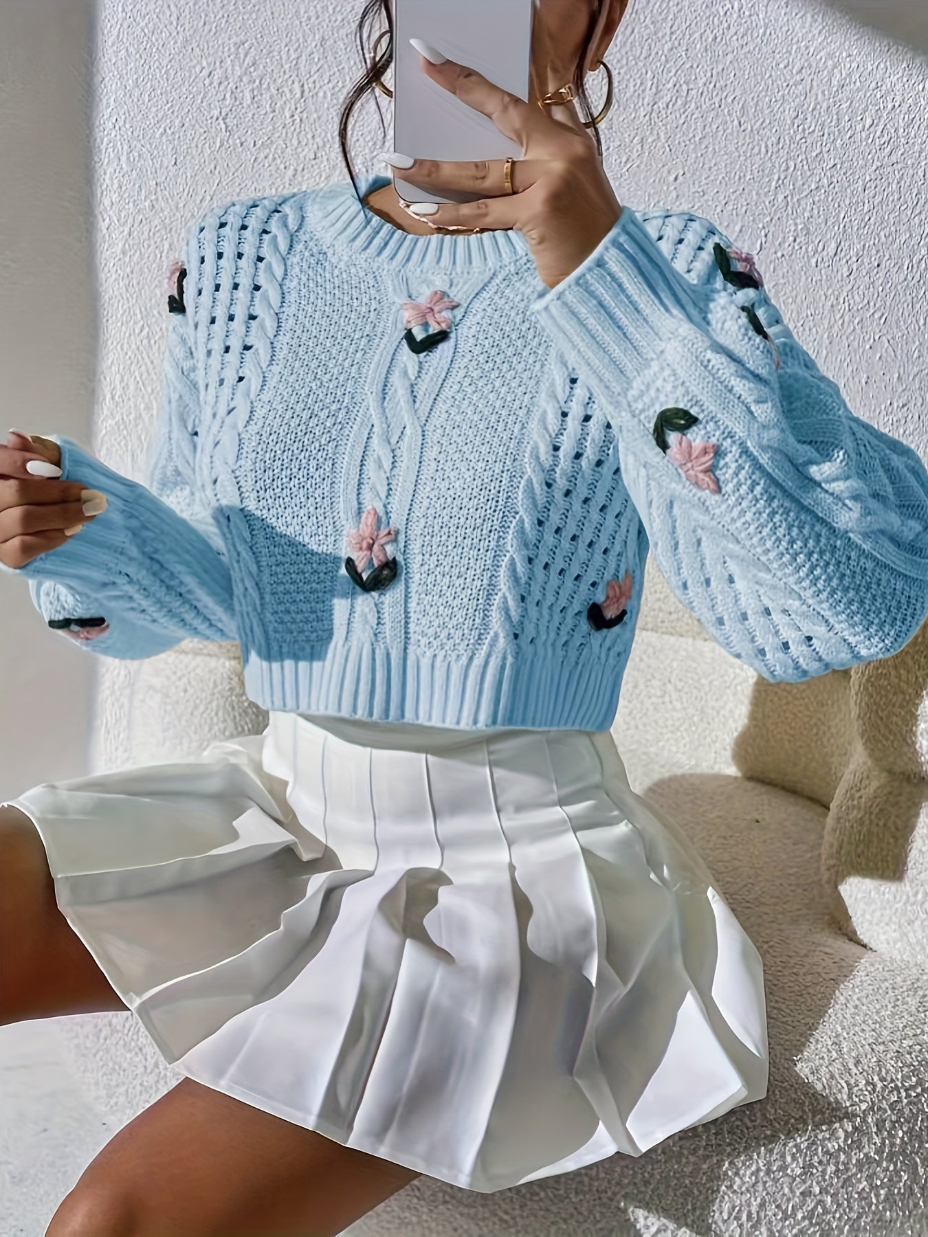Zhonggong Hand-embroidered Retro Elegant Sweater Set With Flower Pattern