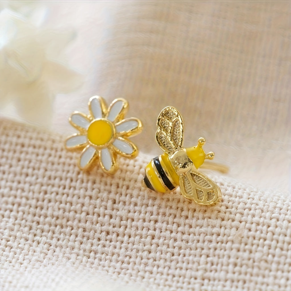 Elegant Vintage Style Copper Jewelry Delicate Asymmetric Bee Flower Design Stud Earrings - For Women Summer Earrings