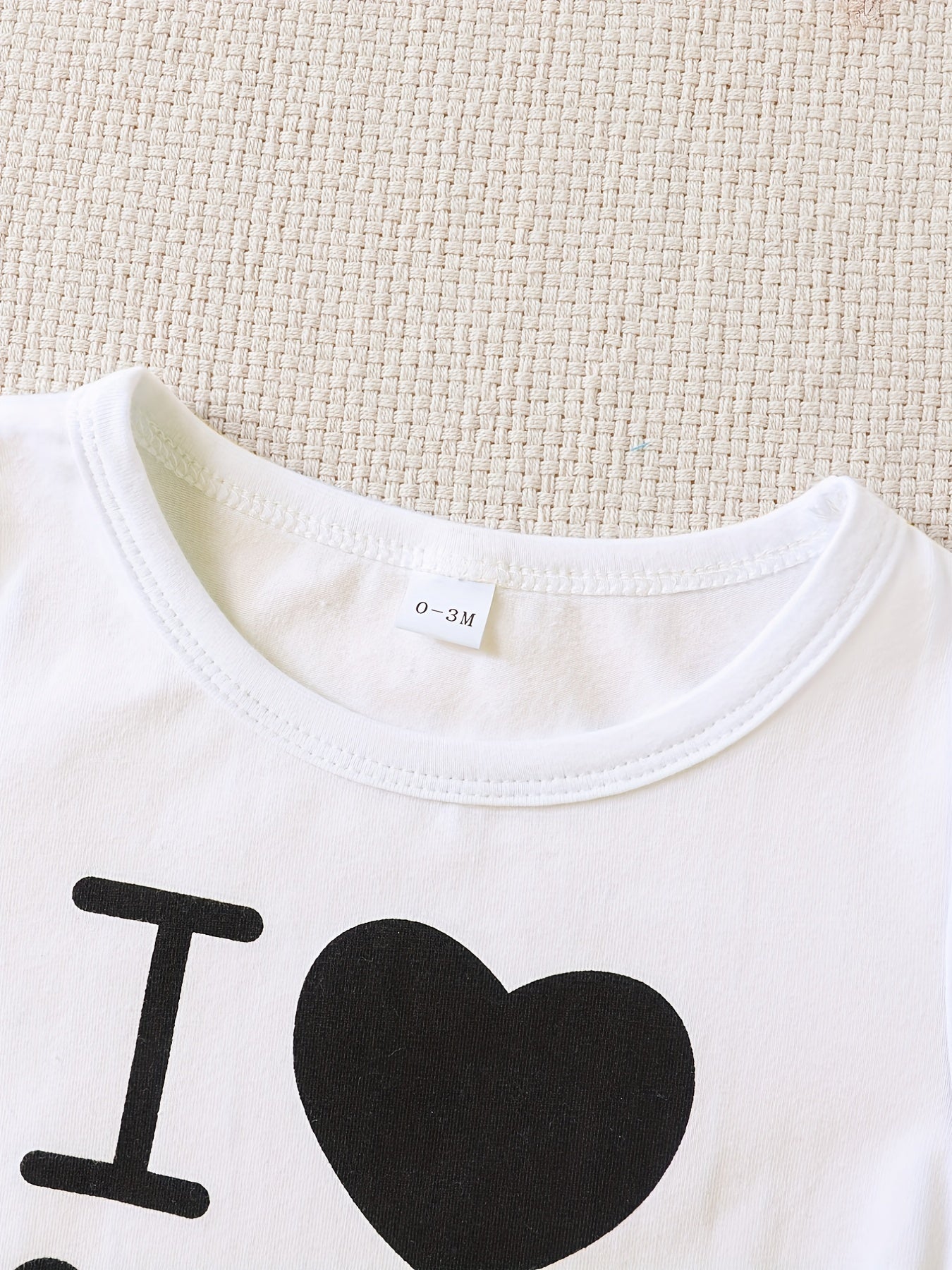 Baby Boys And Girls Casual "I Love My Mom & Dad" Printed Short Sleeve Romper, Cute Comfy Outdoor Jumpsuit Clothes