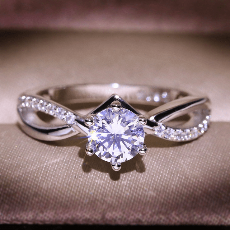 Elegant & Simple Engagement Ring for Women - Cubic Zirconia, Perfect for Daily Wear & Valentine's Day Gift