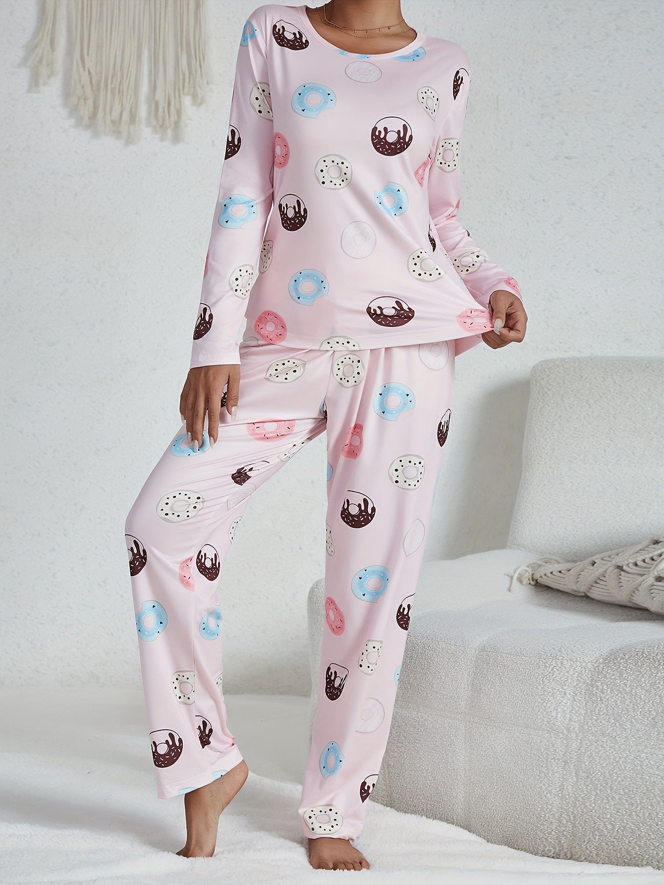 Comfy Women's Pajama Set with Sweet Cartoon Donut Design - Long Sleeve Round Neck Top & Elastic Waistband Pants, Cozy Sleepwear for Valentine's Day