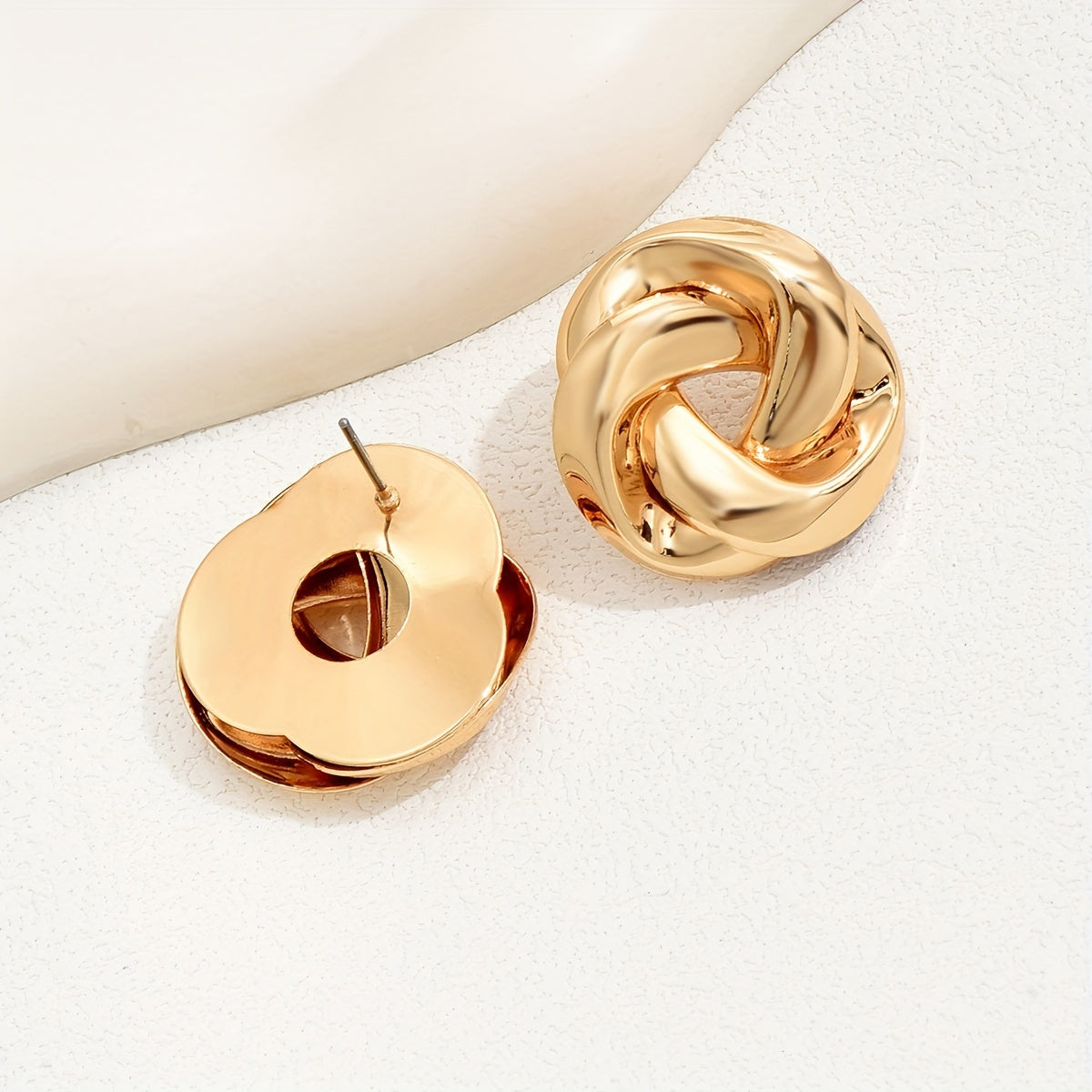 Radiant Punk Glam - Twisted Flower Stud Earrings - Durable Iron Jewelry for Womens Daily & Party Chic - Fashion-Forward Ear Ornaments