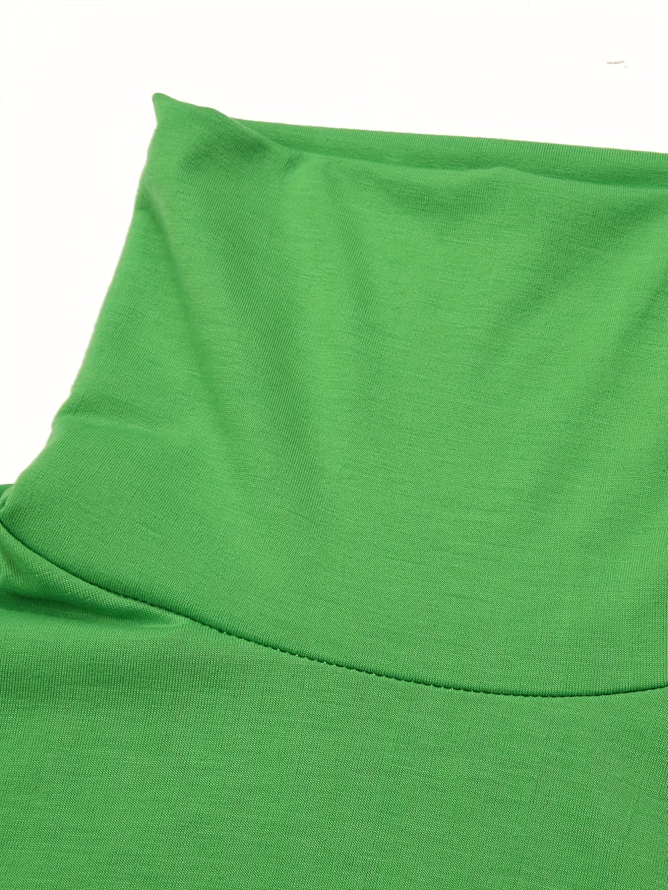 Fashionable White Base Layer Solid Color High Neck Men's Long Sleeve T-Shirt