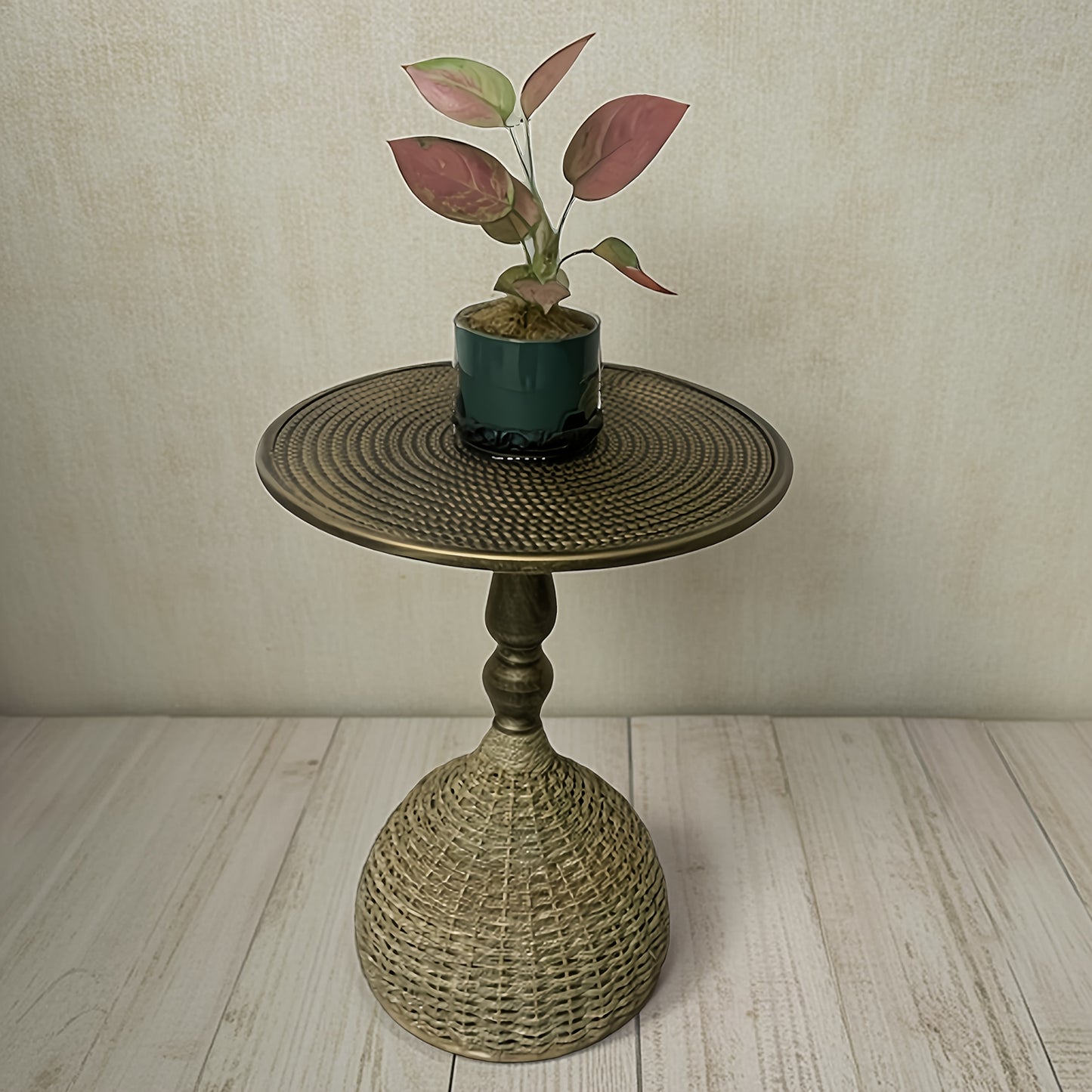 Handcrafted Wicker Iron Artistic Water Grass Rope Braided Tea Table Side Table Flower Rack Living Room Sofa Side Table Study Room Balcony Inn Outdoor Coffee House Bar, Garden Patio Bedroom Decoration