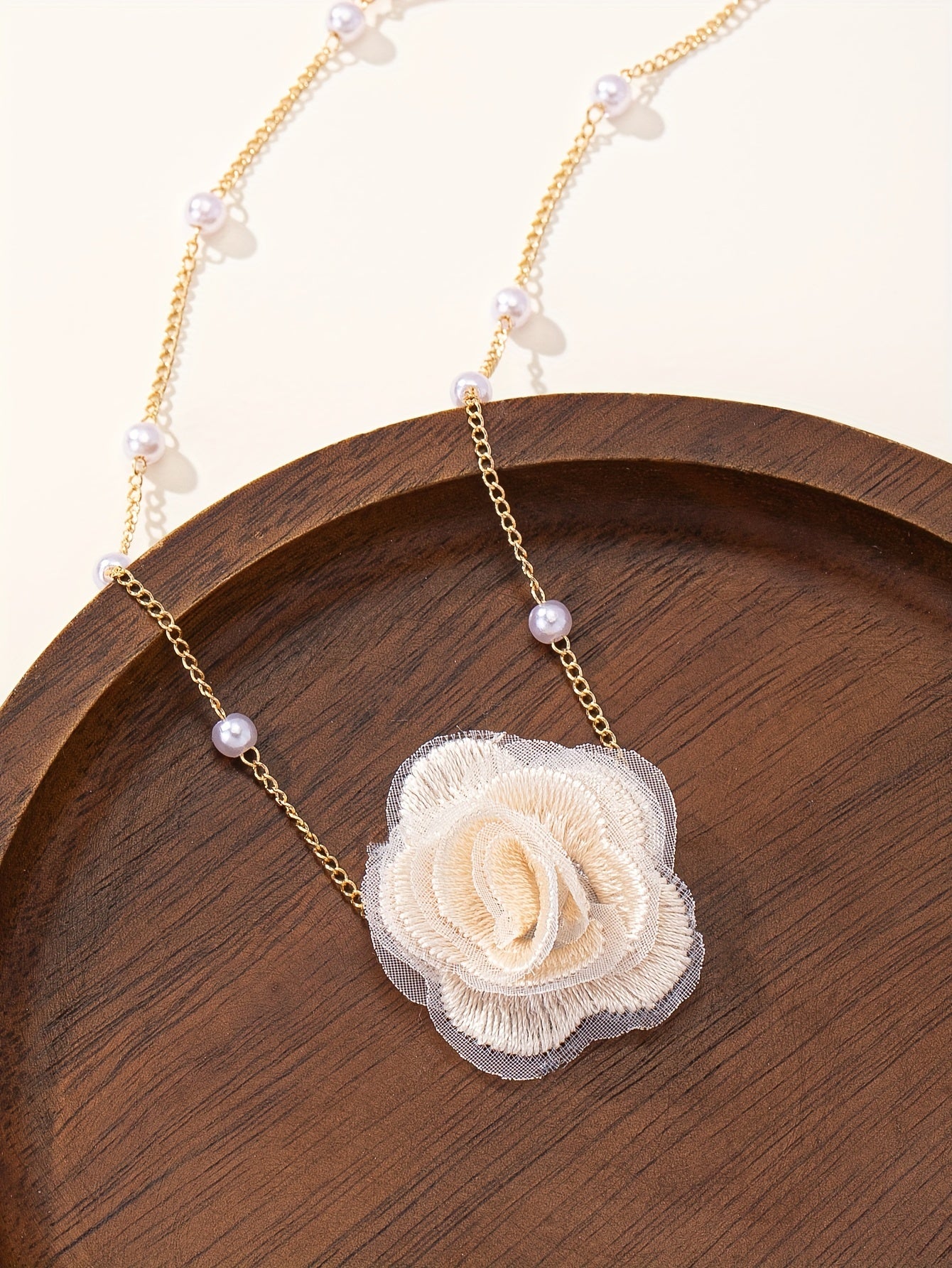 1pc Elegant Coquette Style 18K Golden Plated Faux Pearl Choker Necklace with Acrylic Fiber Flower, Versatile for Daily Wear, Parties, Weddings, and Special Occasions