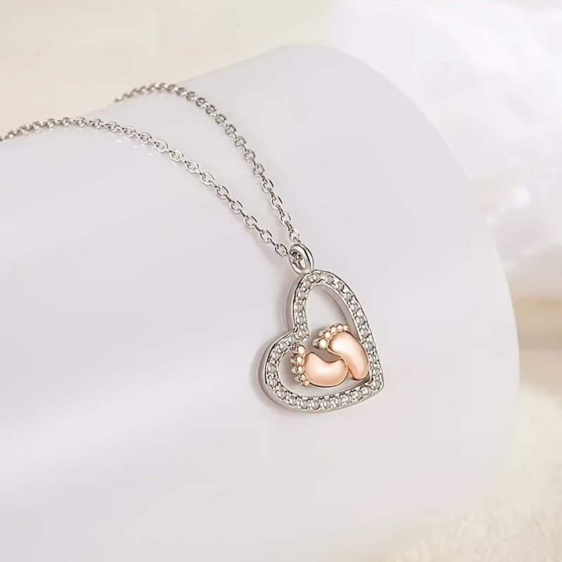 to My Mummy Feet Heart Necklace Pregnancy Gift Mum to Be Feet Shower Gift, Expecting Mum Pregnancy Gift