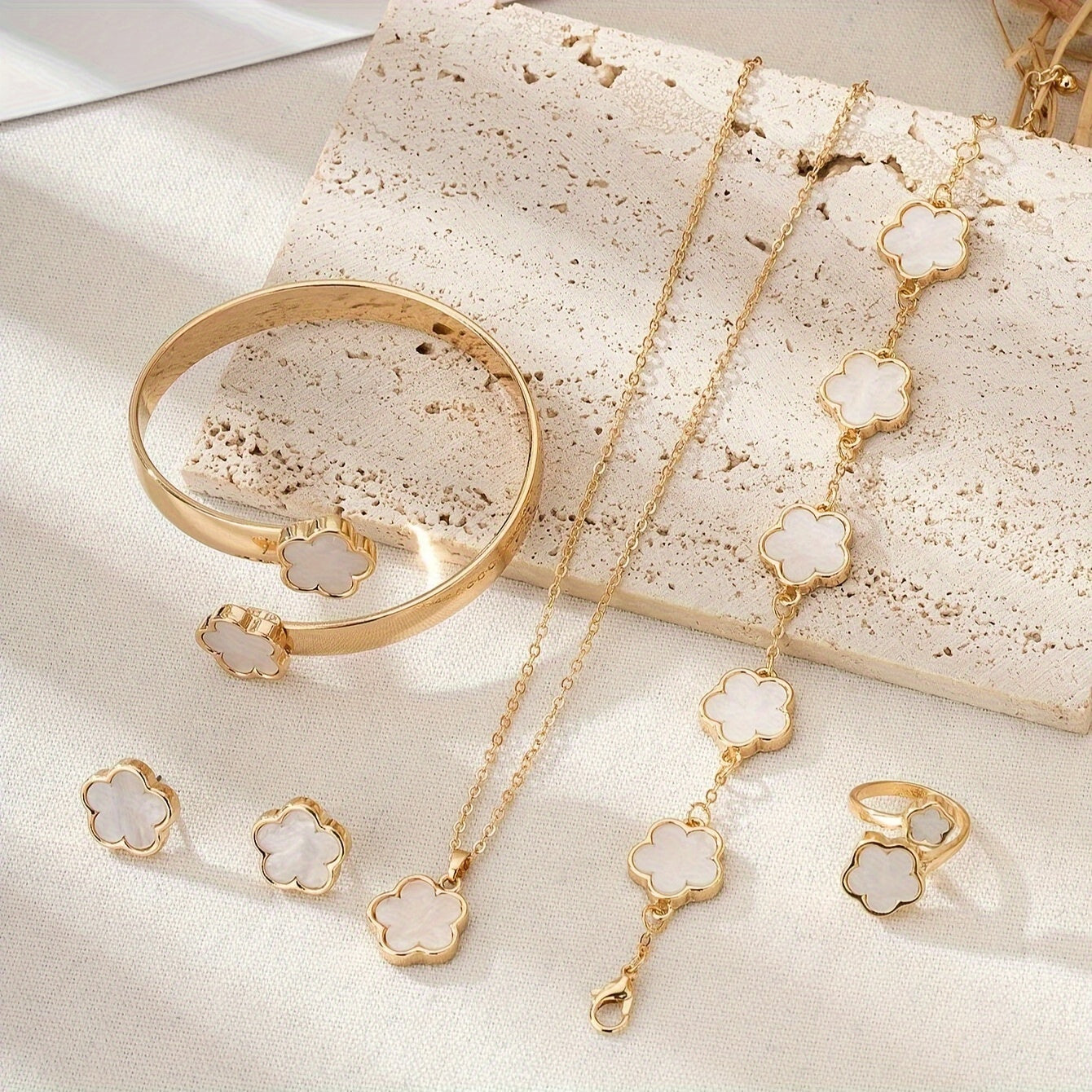 Exquisite Flower Design Stud Earrings & Necklace & Ring & Bangle & Bracelet Elegant Simple Style Delicate Jewelry Set