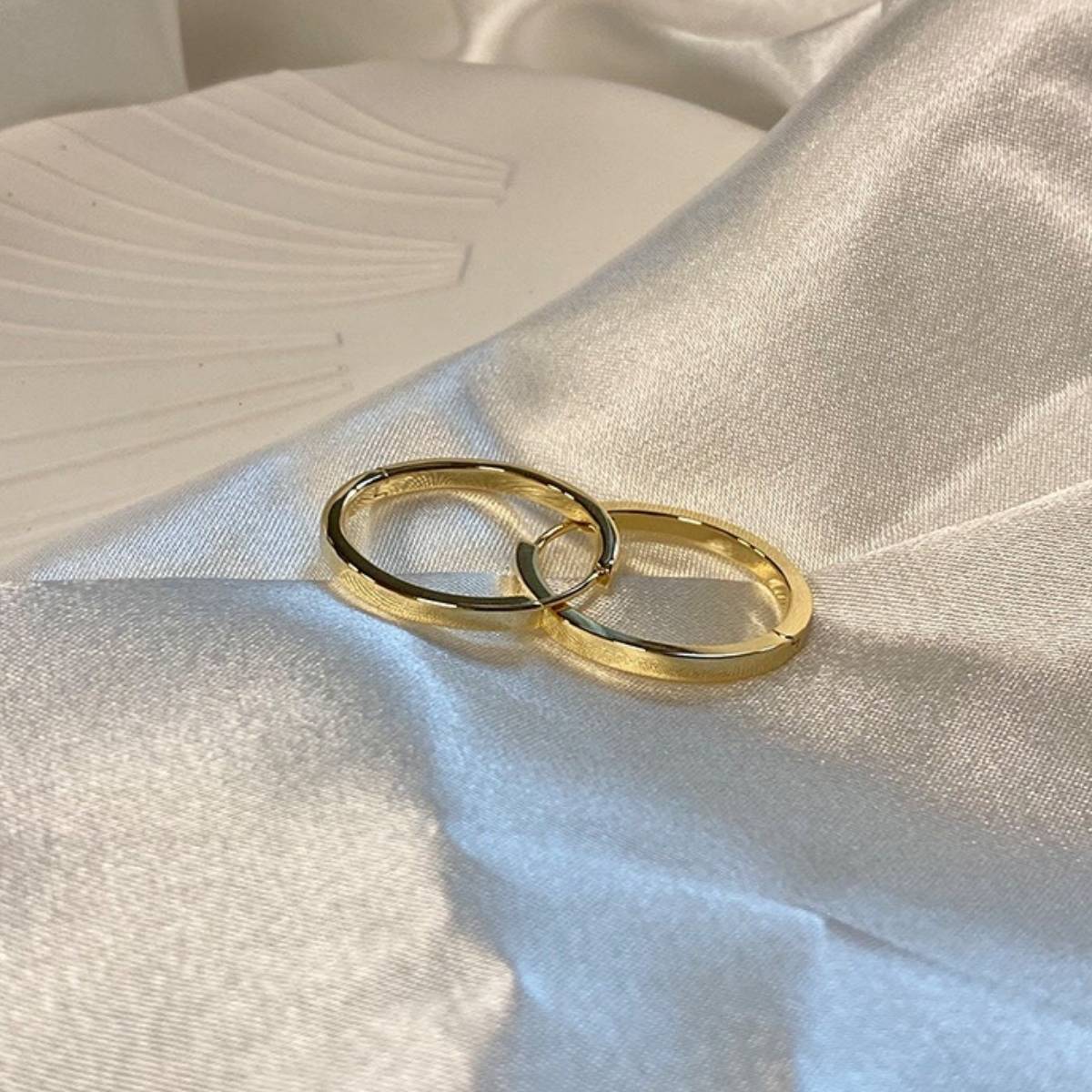 Stylish Twisted Hoop Earrings 14K Gold Plated Big Circle Earrings