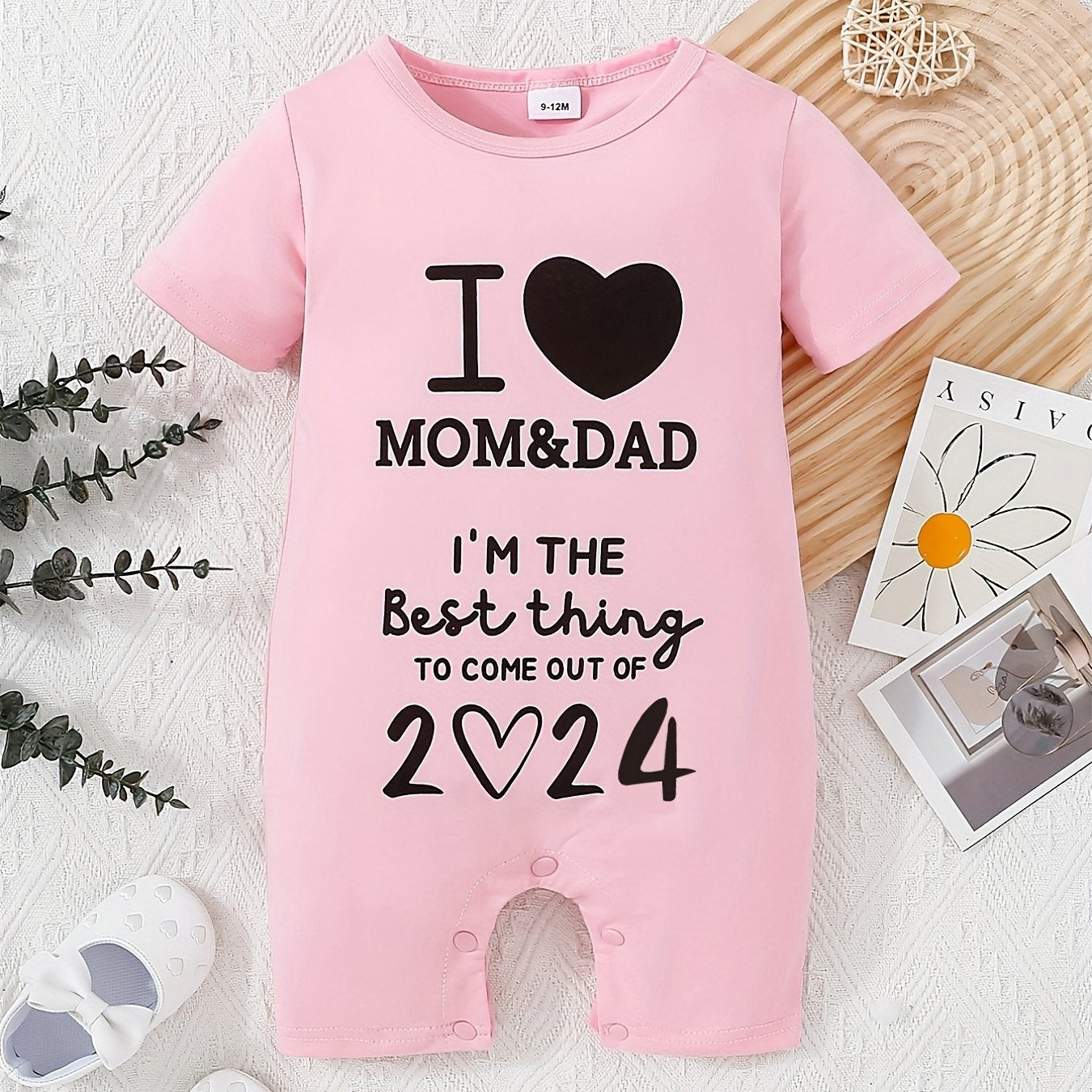 Baby Boys And Girls Casual "I Love My Mom & Dad" Printed Short Sleeve Romper, Cute Comfy Outdoor Jumpsuit Clothes
