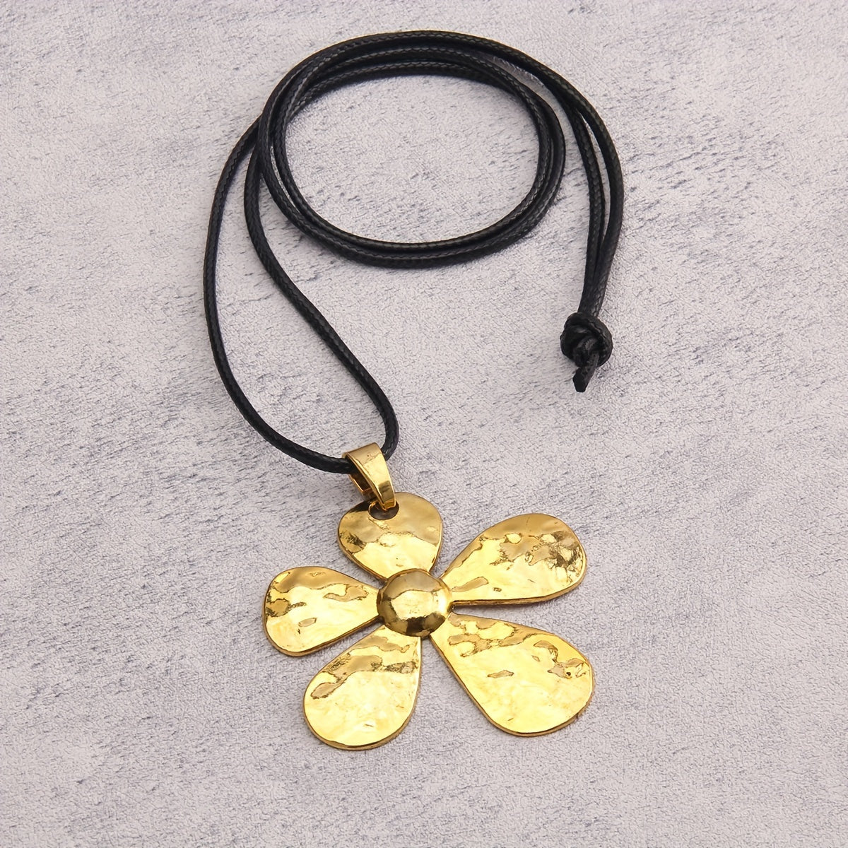 Stylish Large Flower Pendant Necklace Simple Style Neck Chain Jewelry Decoration Ramadan Festival Gift