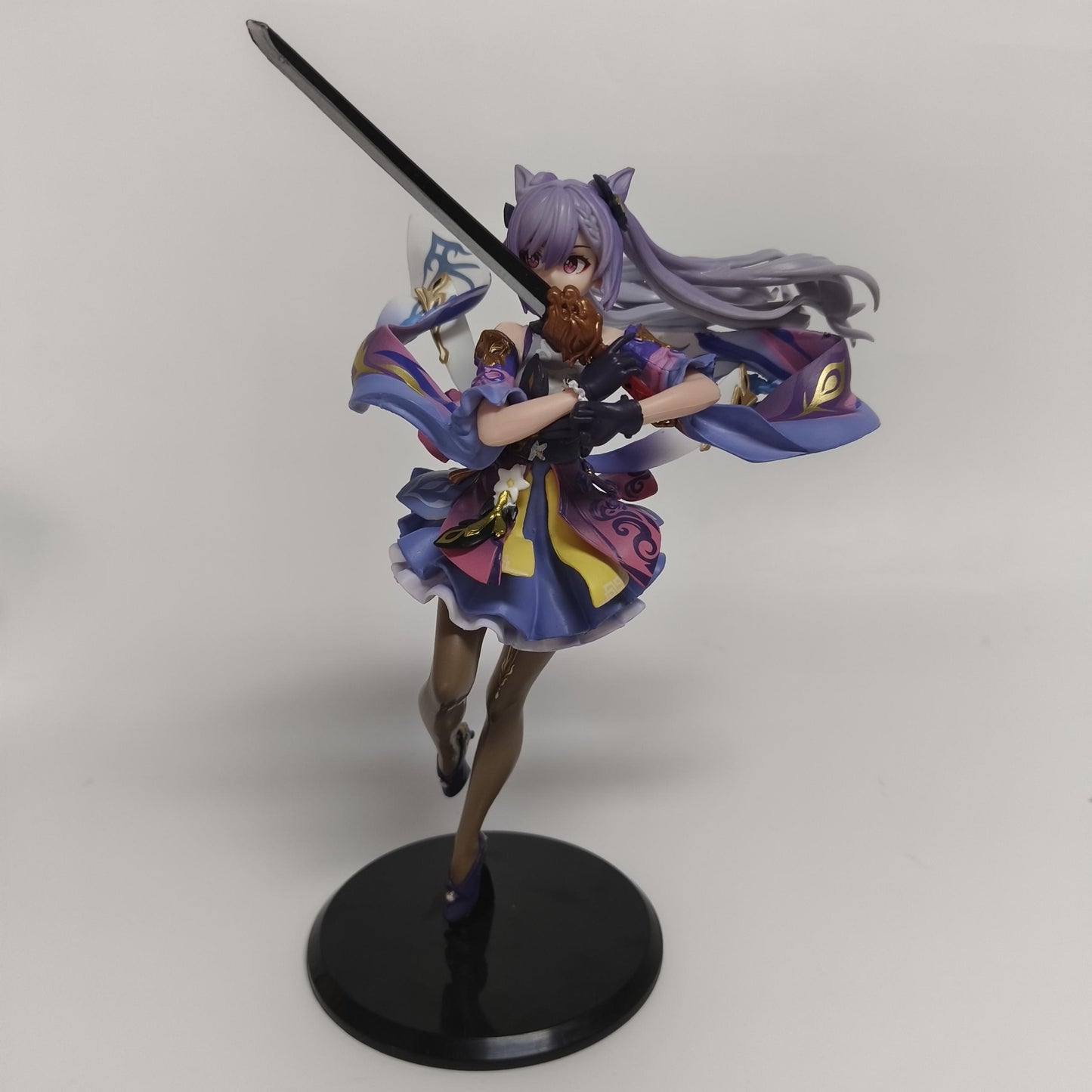 Anime Character Model Figurine, Detachable Sword, Movie Anime Model Ornament, Desktop Party Decoration Ornament, Holiday Gift