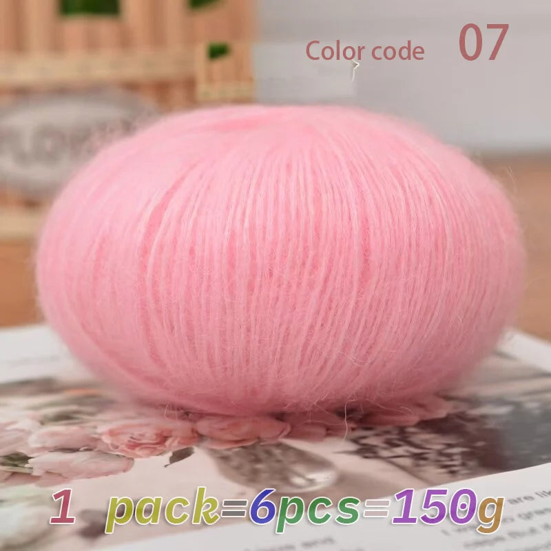 Luxury mohair blend yarn, soft merino wool blend, DIY knitting and crochet projects, containing 45% mohair, 40% merino wool, 15%