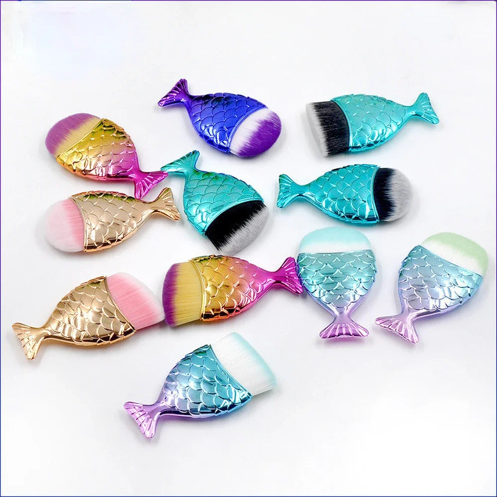 1pc Blush Brush Mermaid Shape Professional Face Makeup Brush Foundation Cosmetic Fish Brush Makeup Tool Kit Powder Nail Art Tool
