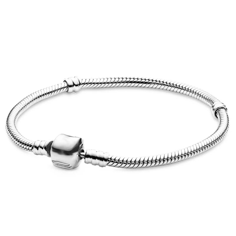 Versatile chain bracelet, women's crown, eternal knot, concentric elements, fashionable jewelry, birthday gift