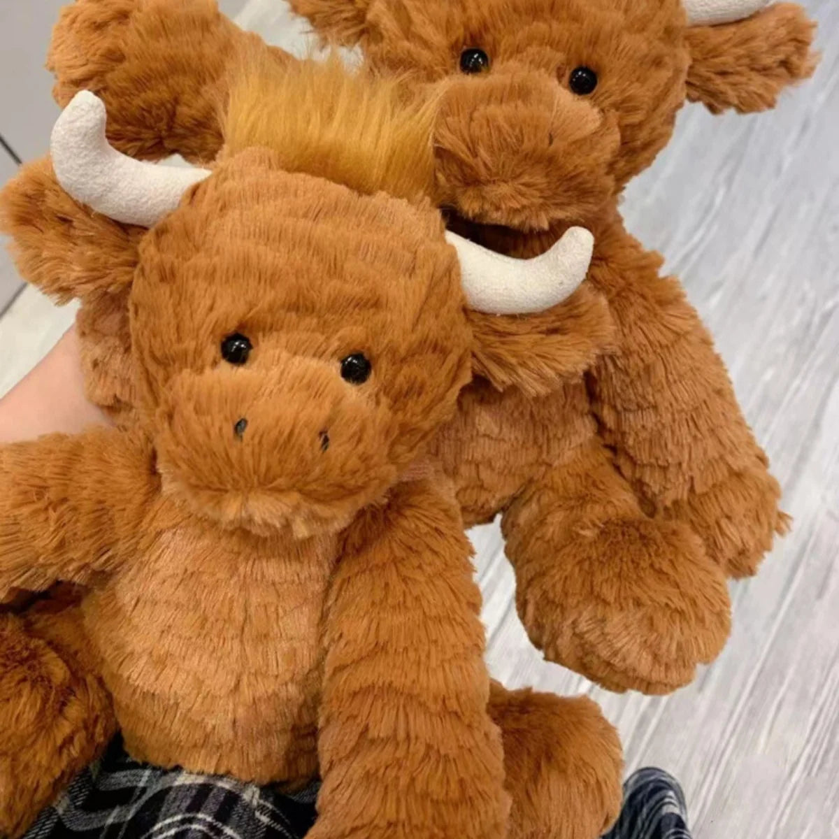 Cute Scottish Highland Cow Plush Toy Haired Cow Stuffed Animal Cartoon Cattle Super Soft Huggable Farm Animal Toy Gift for Kids