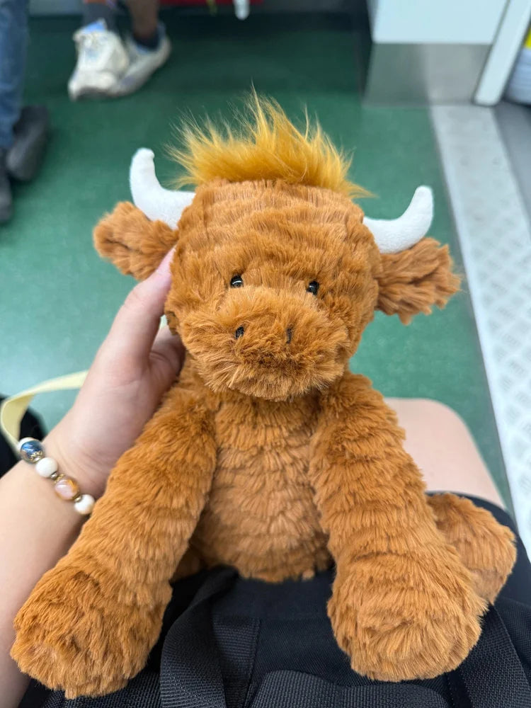Cute Scottish Highland Cow Plush Toy Haired Cow Stuffed Animal Cartoon Cattle Super Soft Huggable Farm Animal Toy Gift for Kids
