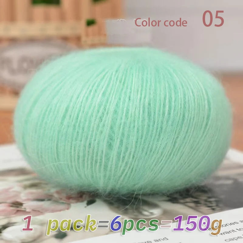 Luxury mohair blend yarn, soft merino wool blend, DIY knitting and crochet projects, containing 45% mohair, 40% merino wool, 15%