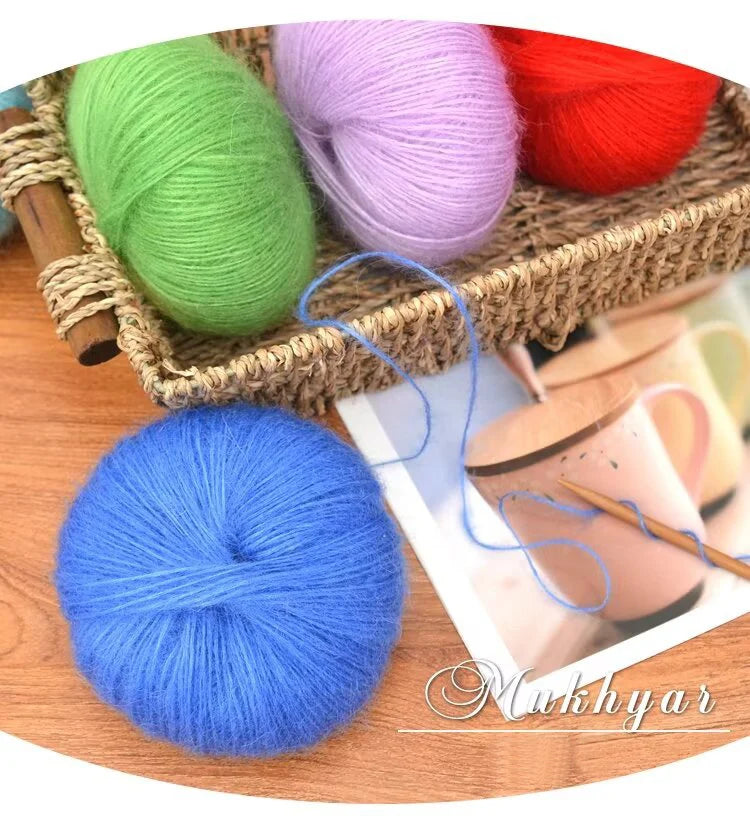 Luxury mohair blend yarn, soft merino wool blend, DIY knitting and crochet projects, containing 45% mohair, 40% merino wool, 15%