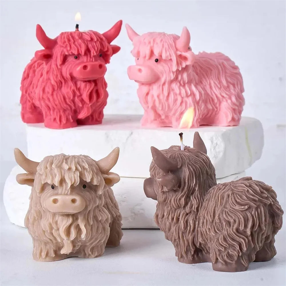 3D Highland Cow Silicone Mold Highland Yak Candle Mold Cute Animal Cattle Resin Concrete Cement Statue Art Mold Home Decor Tool