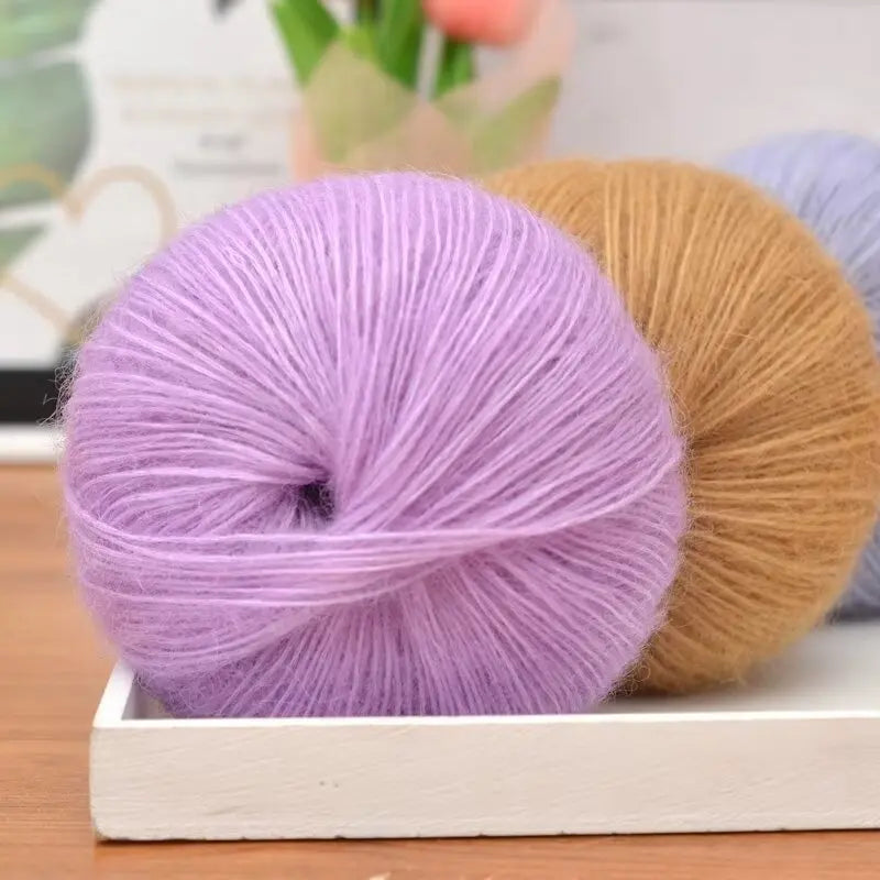 Luxury mohair blend yarn, soft merino wool blend, DIY knitting and crochet projects, containing 45% mohair, 40% merino wool, 15%