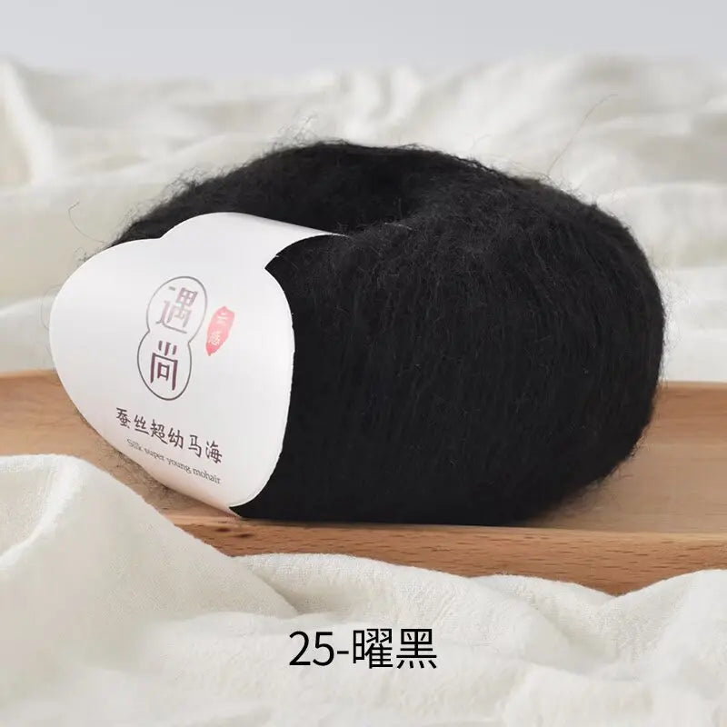 Silk and Alpaca Blend Yarn 200g 10 Balls Handmade Knitting Crochet Spring/Autumn Body-Fitting Sweater Lightweight Scarf Thread