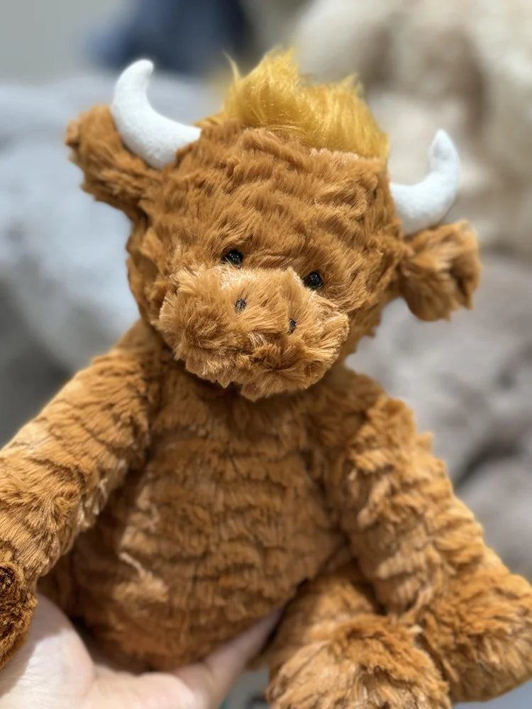 Cute Scottish Highland Cow Plush Toy Haired Cow Stuffed Animal Cartoon Cattle Super Soft Huggable Farm Animal Toy Gift for Kids