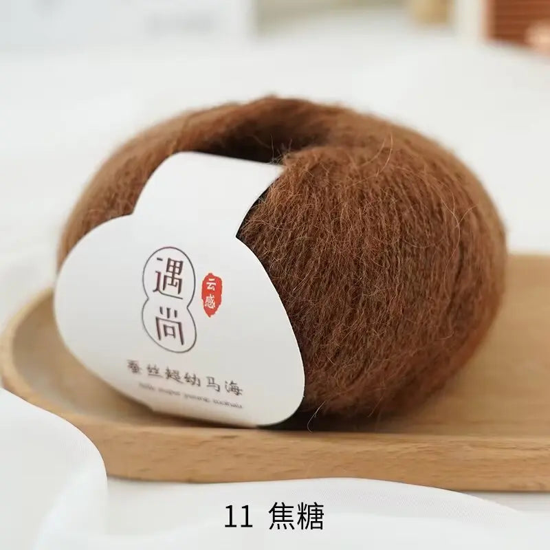 Silk and Alpaca Blend Yarn 200g 10 Balls Handmade Knitting Crochet Spring/Autumn Body-Fitting Sweater Lightweight Scarf Thread