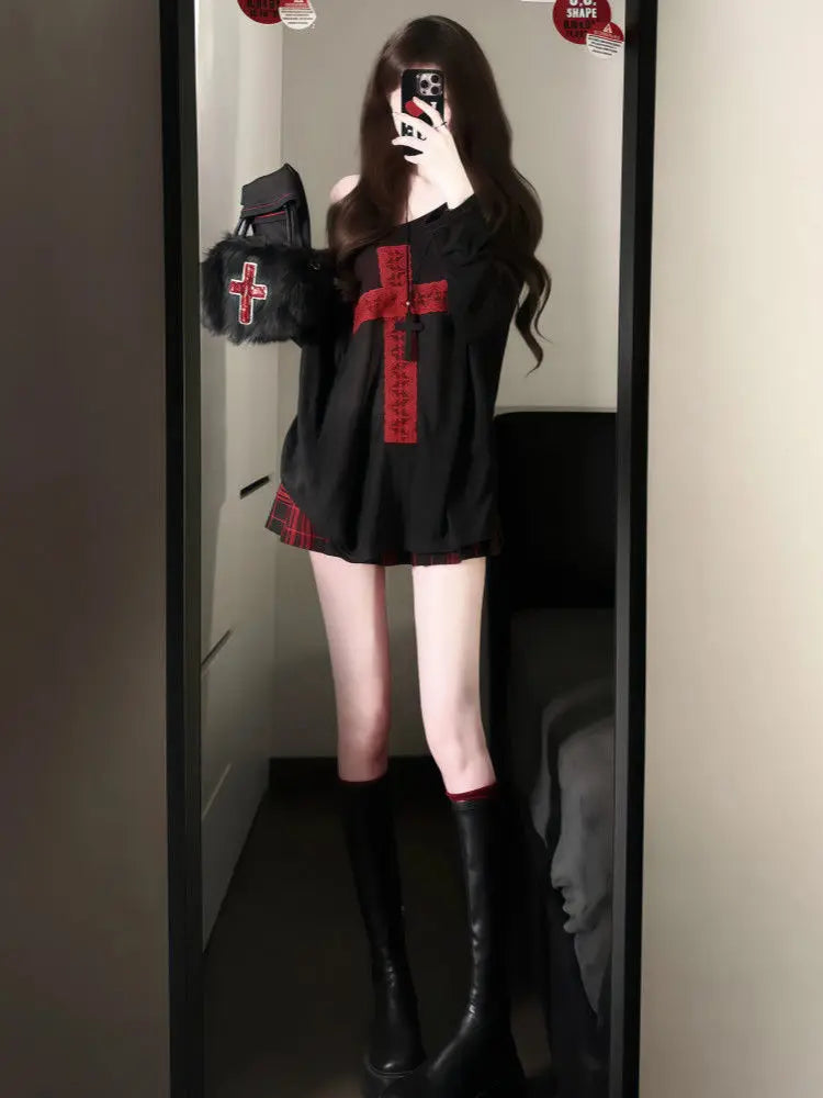 American Black Gothic Cross Women's T-shirt Long Sleeve Hotsweet 2000s Clothes Y2k Vintage Tees Female Clothing Graphic T Shirts