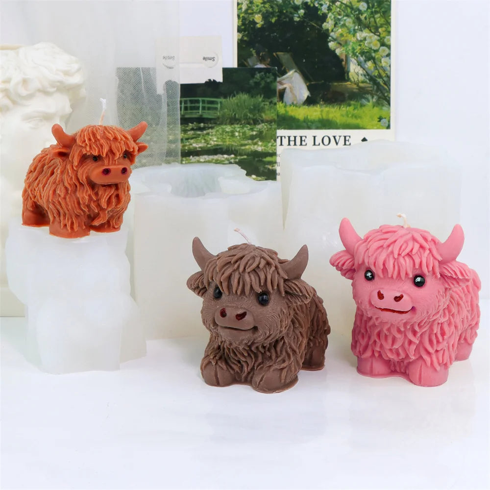 3D Highland Cow Silicone Mold Highland Yak Candle Mold Cute Animal Cattle Resin Concrete Cement Statue Art Mold Home Decor Tool