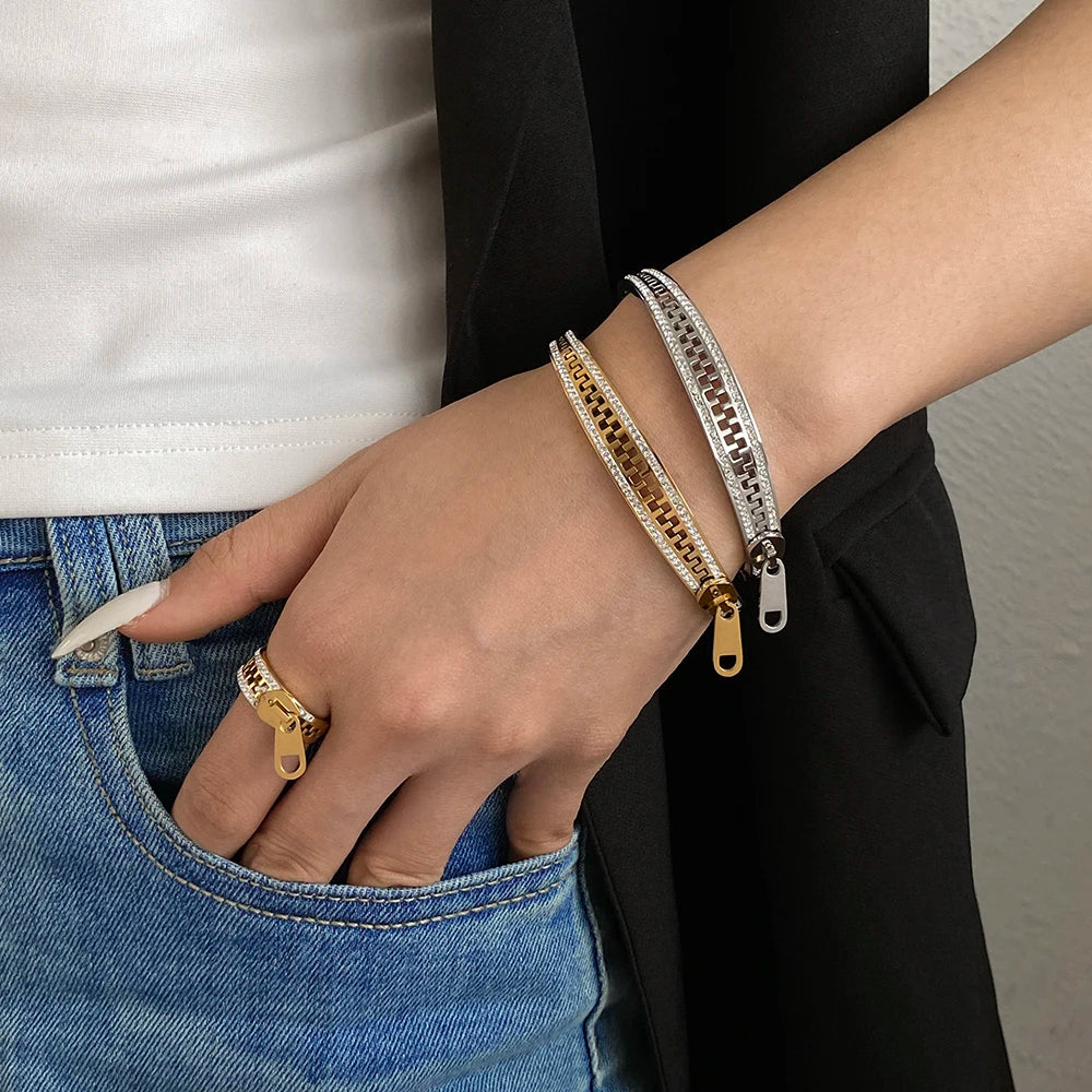 AENSOA Luxurious Zipper Style Stainless Steel Waterproof Rust Resistant Bracelets Inlaid Rhinestone Gold Plated Bracelet Bangles