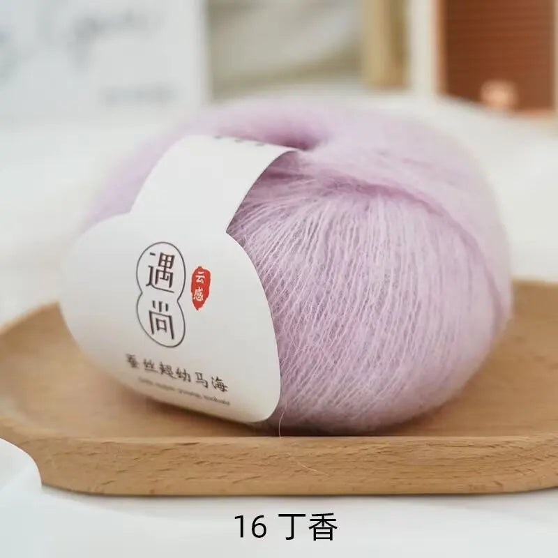 Silk and Alpaca Blend Yarn 200g 10 Balls Handmade Knitting Crochet Spring/Autumn Body-Fitting Sweater Lightweight Scarf Thread