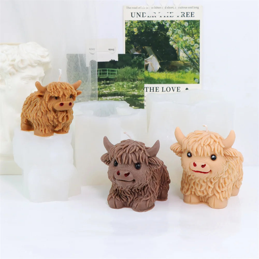 3D Highland Cow Silicone Mold Highland Yak Candle Mold Cute Animal Cattle Resin Concrete Cement Statue Art Mold Home Decor Tool