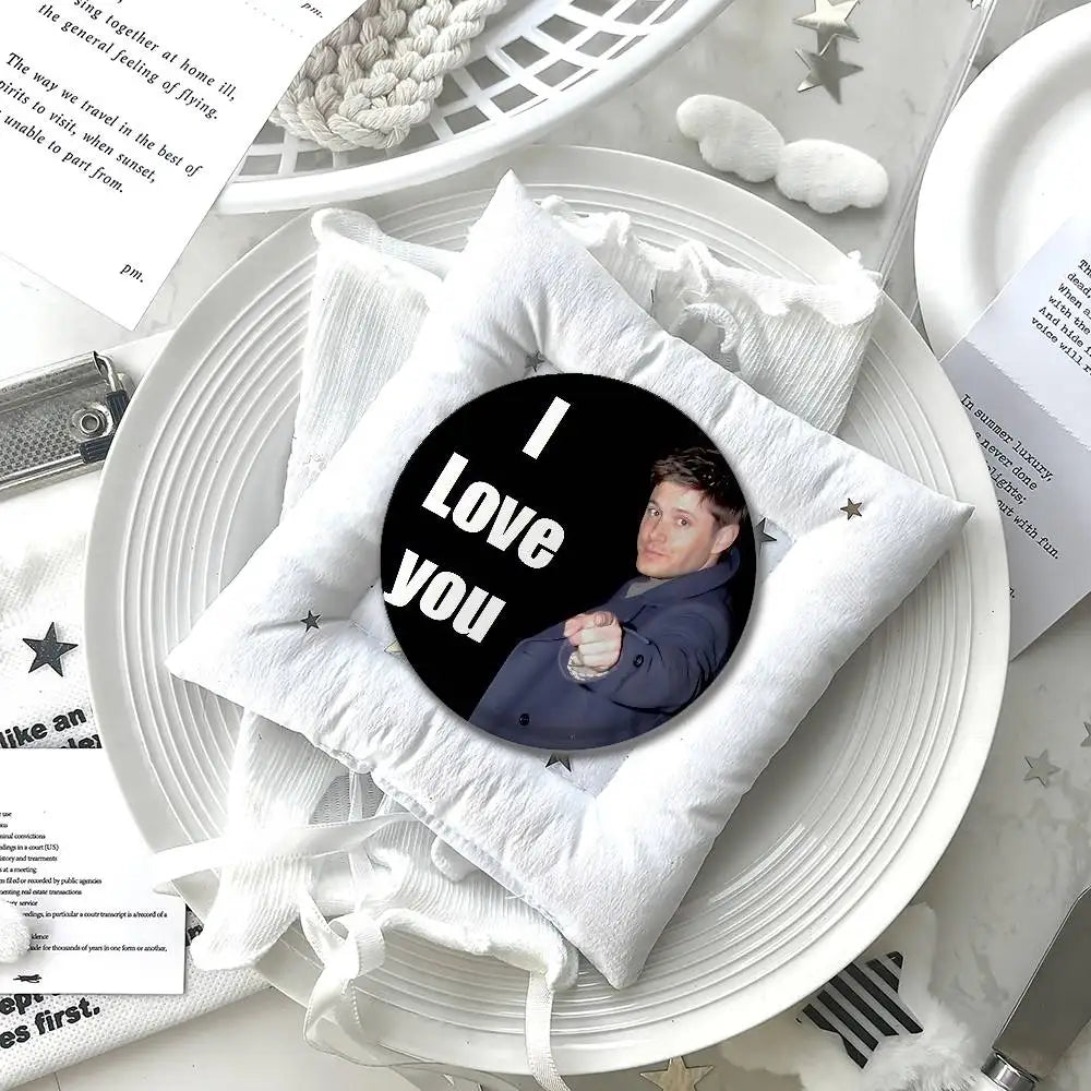 TV S-Supernatural Badges Badges Cartoon Round Brooches On Backpack Jacket Acrylic Button Pins Collection Gifts