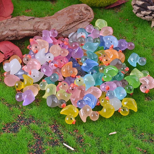 mini luminous duck sculptures, suitable for doll house accessories, micro landscapes, bonsai decoration Christmas gifts