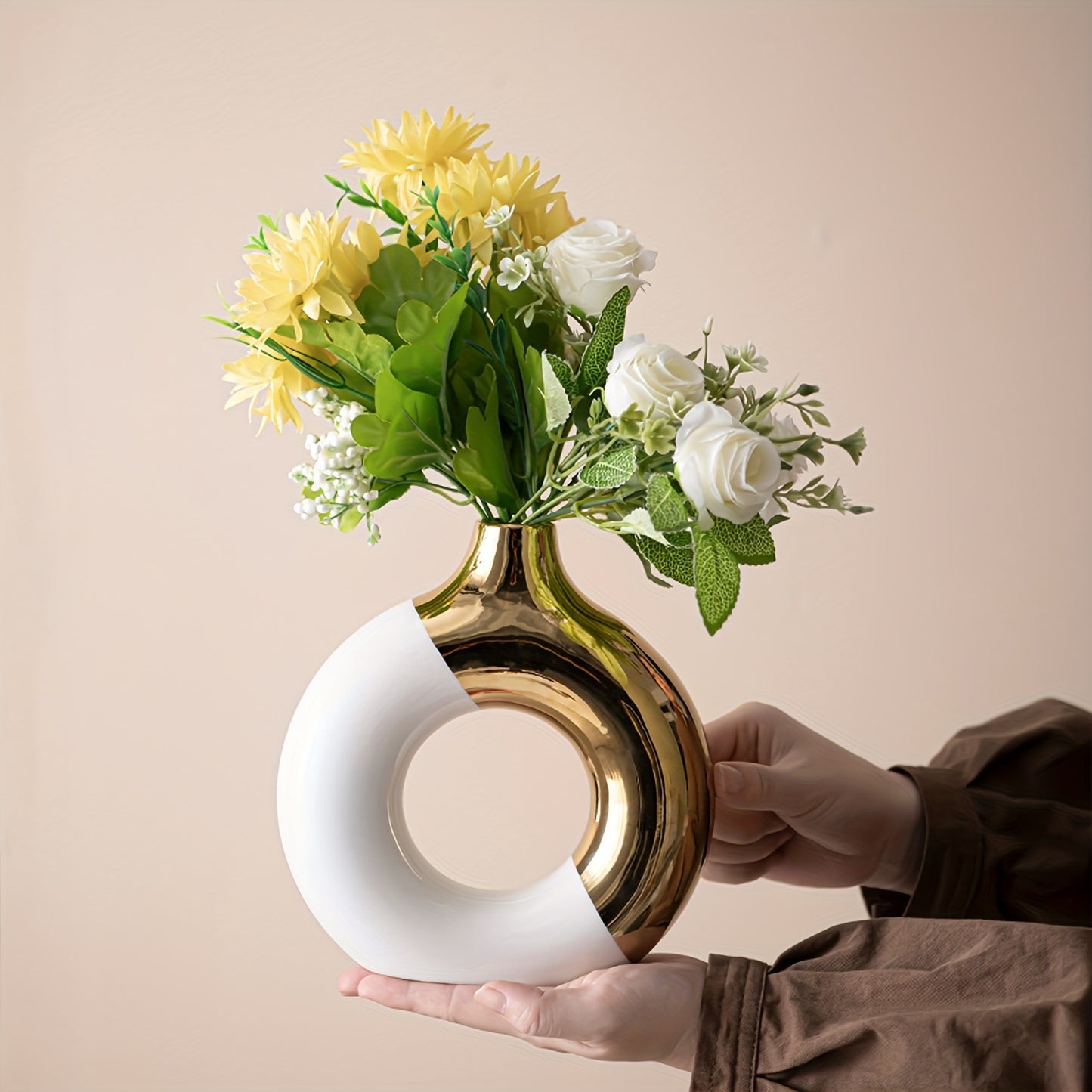 Chic Modern Ceramic Vase in Black, Golden & White - Geometric Design for Home Decor | Ideal for Dried Flowers, Fresh Blooms & Greenery | Perfect for Office, Living Room, Entryway, or Study Desk