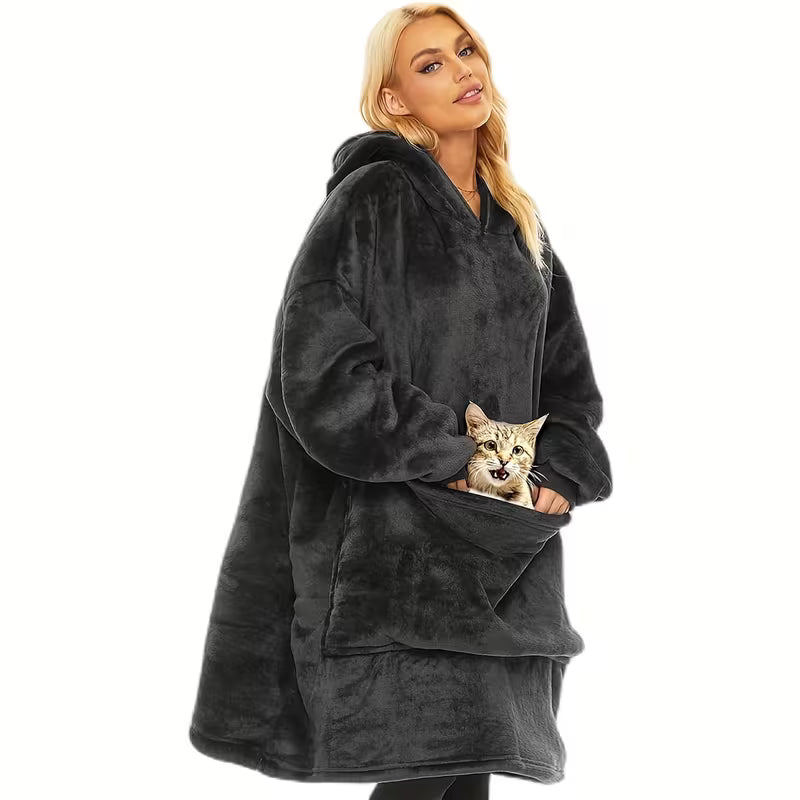 Soft and Comfortable Oversized Pocket Hooded Blanket