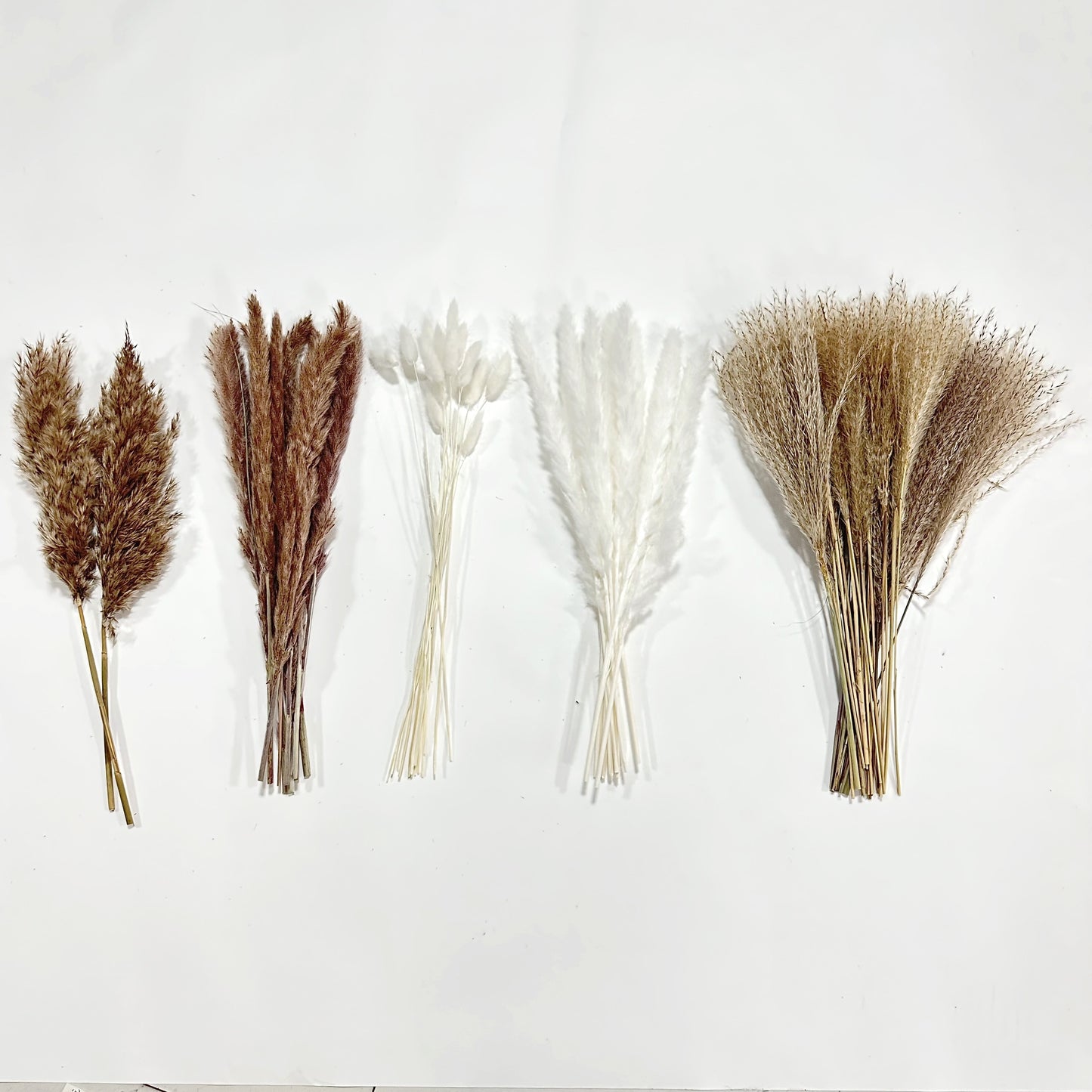 67pcs Dried Pampas Grass, Natural Dried Flower For Wedding Party Shower Living Room Bedroom Farmhouse Office Table Vase