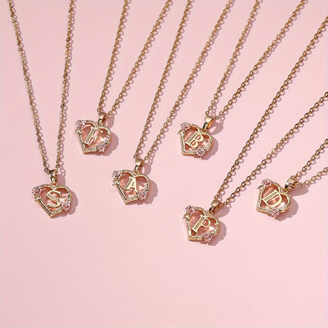 Exquisite Golden Initial Necklace Heart Carved 26 Letter A-Z And Flower Necklace For Women Daily Party Holiday Decoration Gift