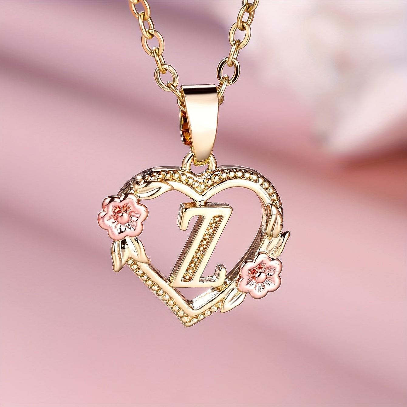 Exquisite Golden Initial Necklace Heart Carved 26 Letter A-Z And Flower Necklace For Women Daily Party Holiday Decoration Gift