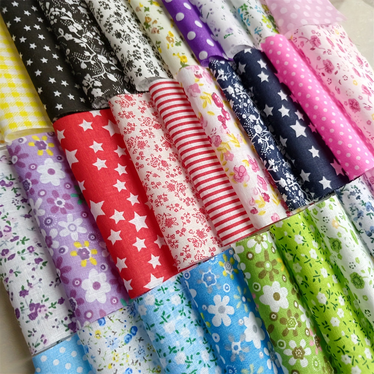 56pcs Patchwork Cloth Set, Flower Cloth, Cotton Blend Cloth, For DIY Sewing Scrapbooking Quilting Craft Patchwork 10cm*10cm/25cm*25cm