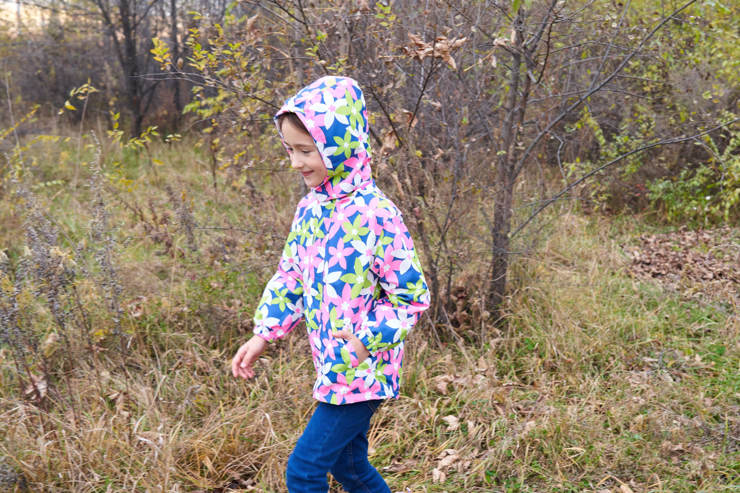 Girls' Gradient Color Hooded Jacket - Lightweight Windproof Winter Coat with Removable Hood, Zipper Closure & Animal Print Design for Casual Outings & Outdoor Play, Hooded Coat, Playful Design