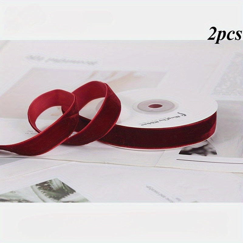 2 Rolls of Velvet Ribbon, Each Roll Size: 4.48 meter *Length 4.48 meter, Suitable for Halloween, Christmas, Birthday Parties, Weddings, Gift Flower Wrapping Bows Handmade Christmas Decoration Costume Sewing Accessories.