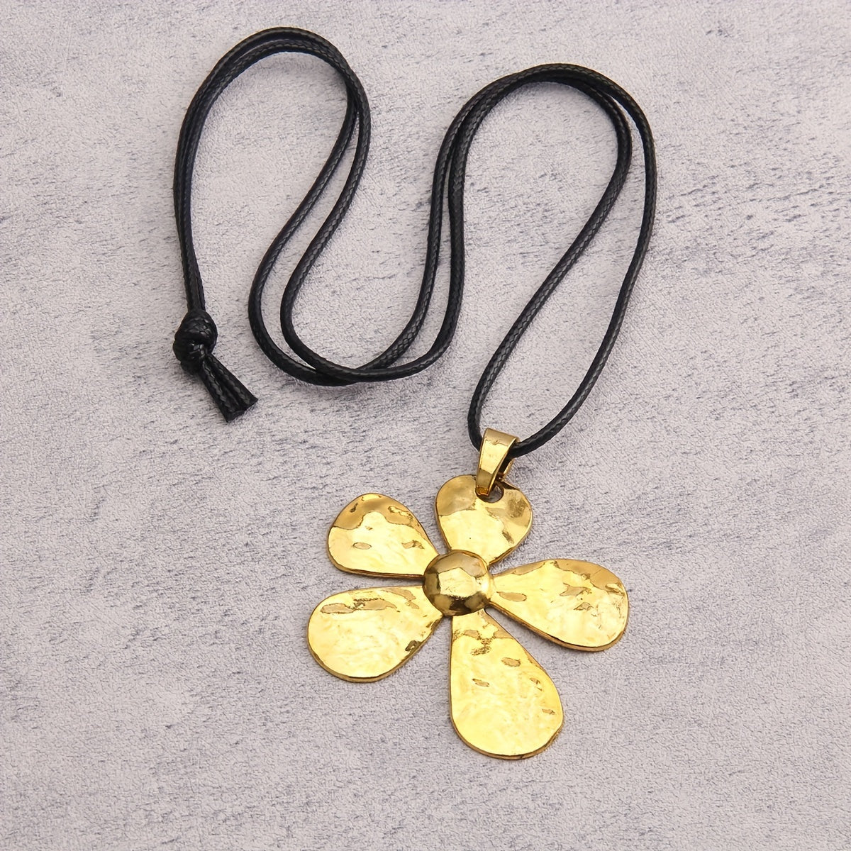 Stylish Large Flower Pendant Necklace Simple Style Neck Chain Jewelry Decoration Ramadan Festival Gift