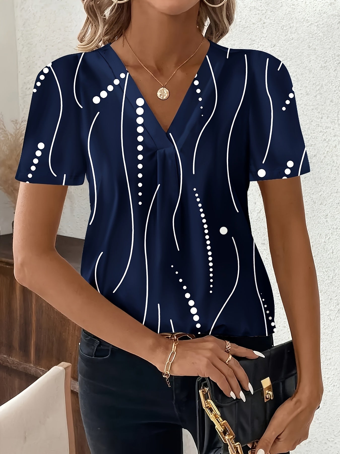 New Spring and Summer Fashionable Elegant Women's Shirt with Geometric Flower Pattern, Chest Pleats and V-Neck Short Sleeves
