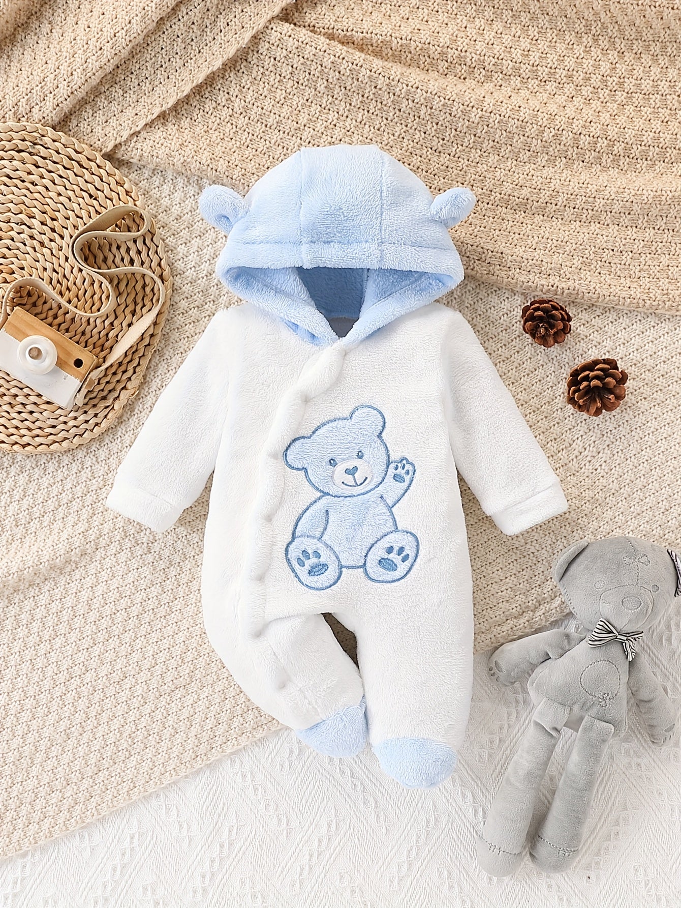 Baby Footed Onesie, Newborn Infant Footed Romper, Winter Thickened Plush Warm Base Layer, Perfect for Outdoor