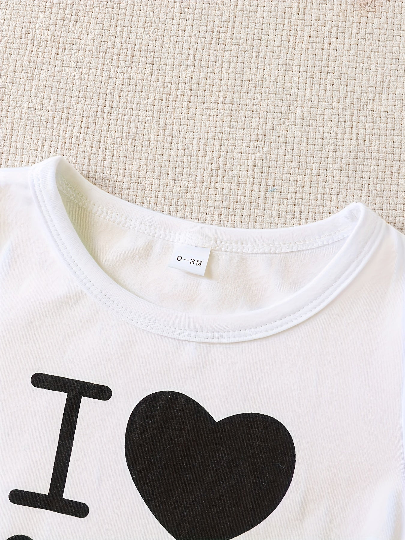 Baby Boys And Girls Casual "I Love My Mom & Dad" Printed Short Sleeve Romper, Cute Comfy Outdoor Jumpsuit Clothes